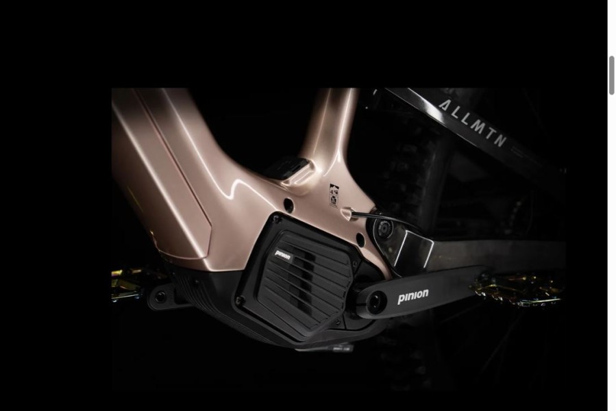 Pinion MGU E1.12 Motor and 12-Speed Transmission in One