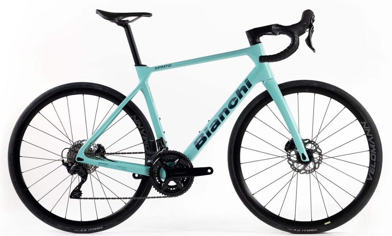 Bianchi Infinito 105 2K 2026 Road Bike (click to zoom)