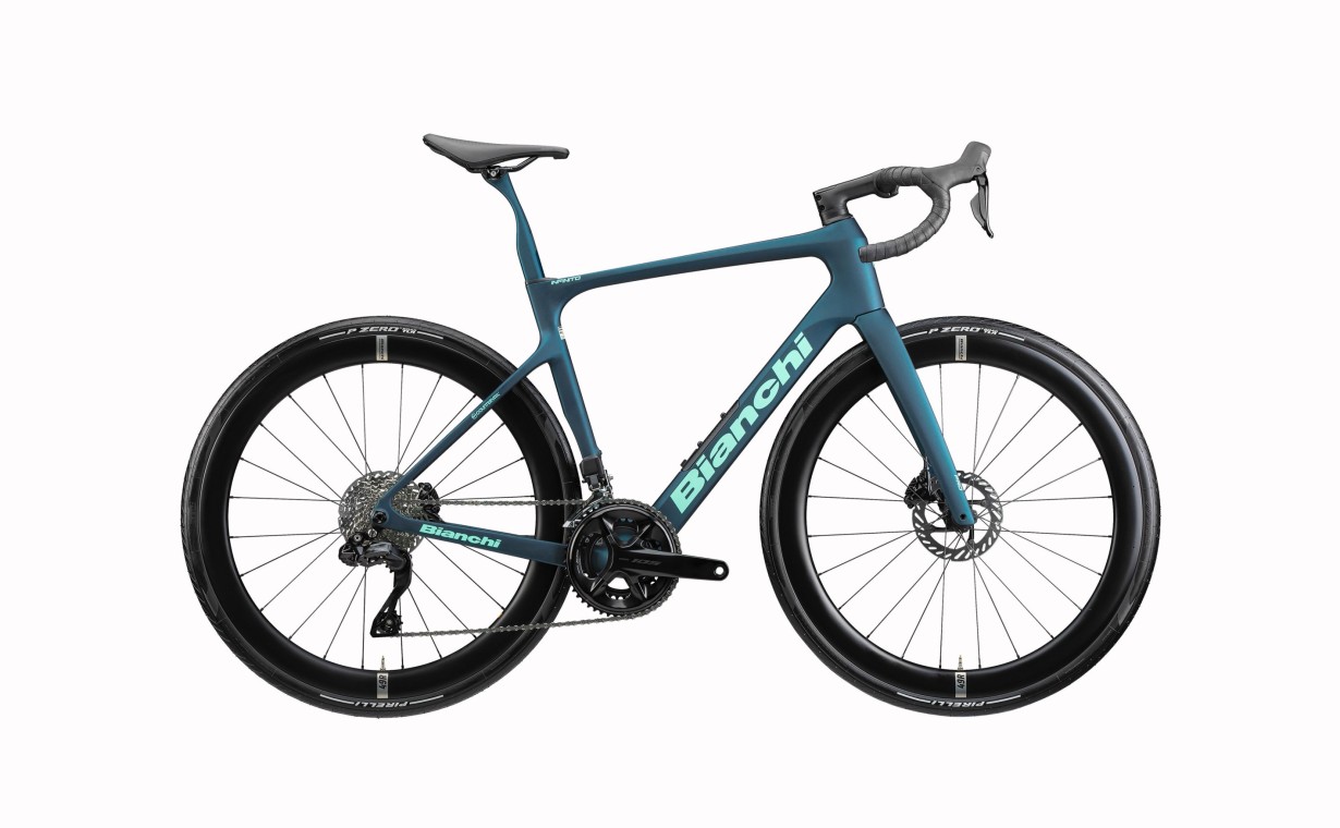 Bianchi Infinito Pro 105 DI2 12SP 2026 Road Bike (click to zoom)