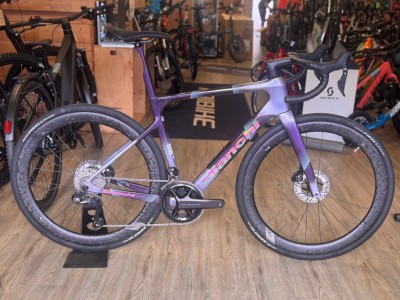 Bianchi Infinito Pro Launch Edition Ultegra Di2 2026 Road Bike Bianchi Infinito Pro Launch Edition Ultegra Di2 2026 Road Bike Road Bike