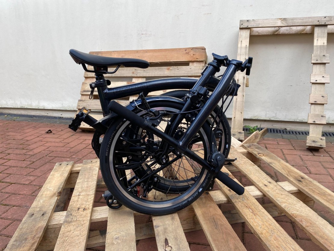 Brompton P Line Urban Midnight Black Low 2023 Folding Bike