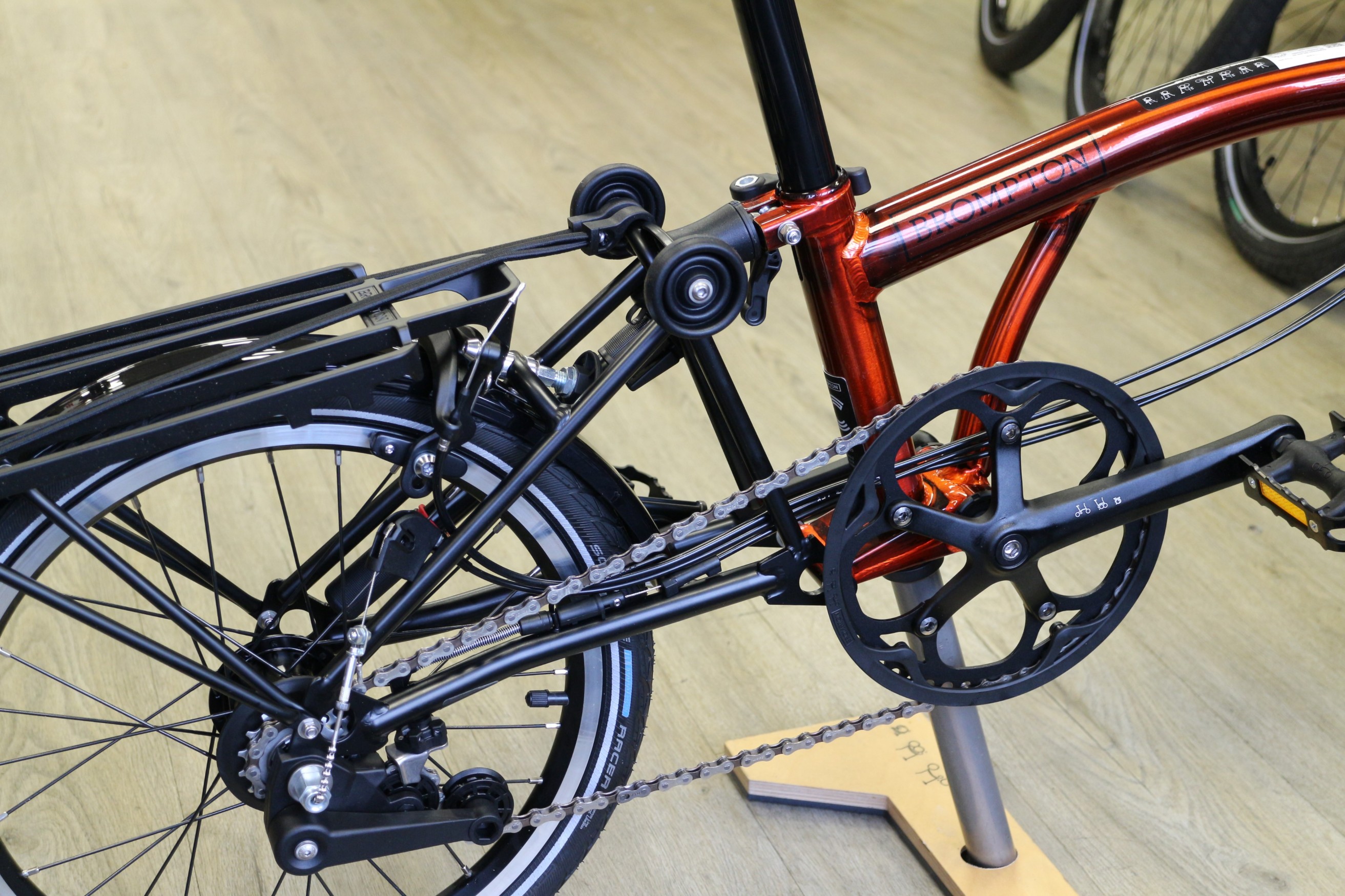 Brompton C Line Explore Mid + Rack - Flame Lacquer 2023 Folding 