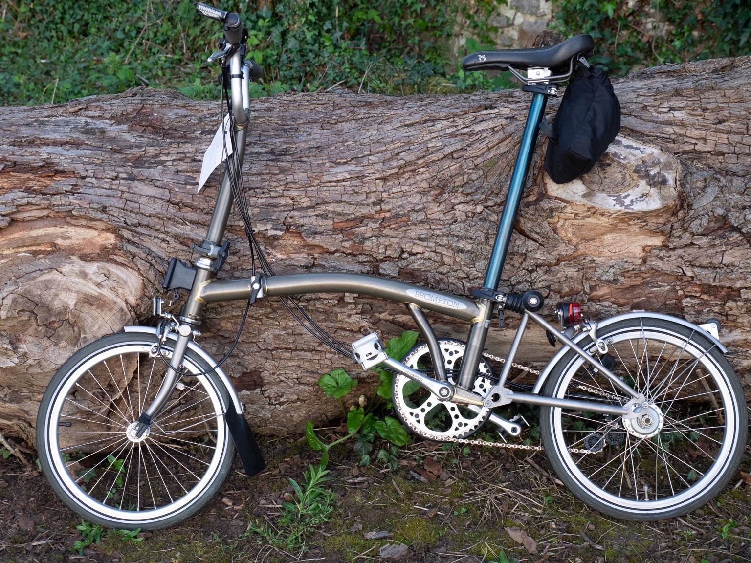 Brompton M6L X Titanium Folding Bike 2022 Second Hand Brompton M6L X Titanium Folding Bike 2022 Second Hand