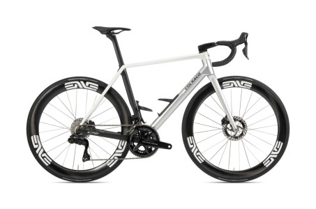 Colnago C72 Disc Carbon Road Race Bike with Dura Ace Di2, ENVE 4.5 2026 Road Bike Colnago C72 Disc Carbon Road Race Bike with Dura Ace Di2, ENVE 4.5 2026 Road Bike Road Bike