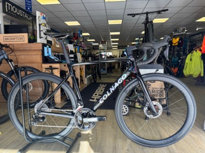 Colnago V4RS Disc 2024 Carbon  with Dura Ace Di2 2025 Road Bike Road Bike