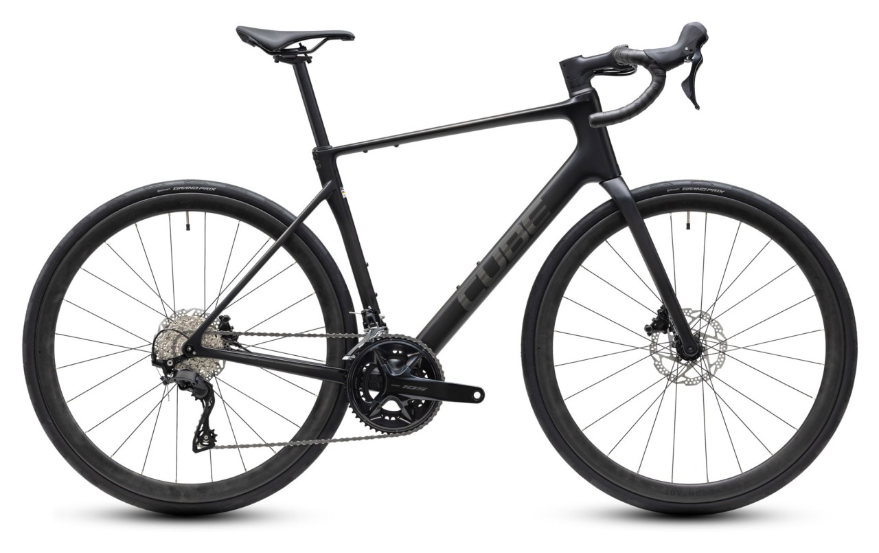 Cube Attain C:62 Race 2027 Road Bike (click to zoom)