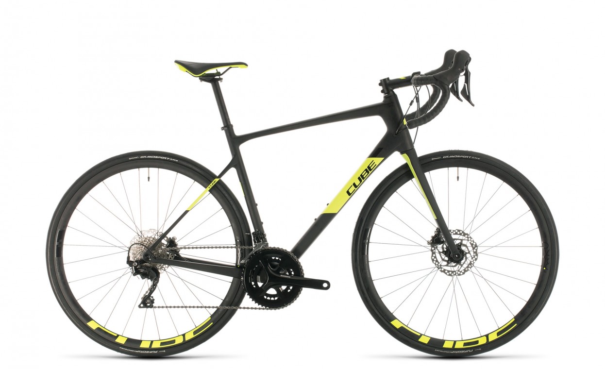Cube Attain GTC Race 2020 Road Bike (click to zoom)