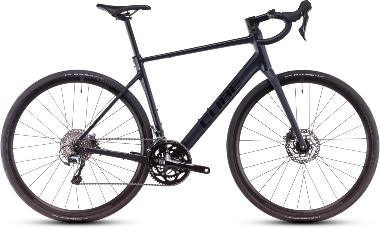 Cube Attain Race 2025 Road Bike (click to zoom)