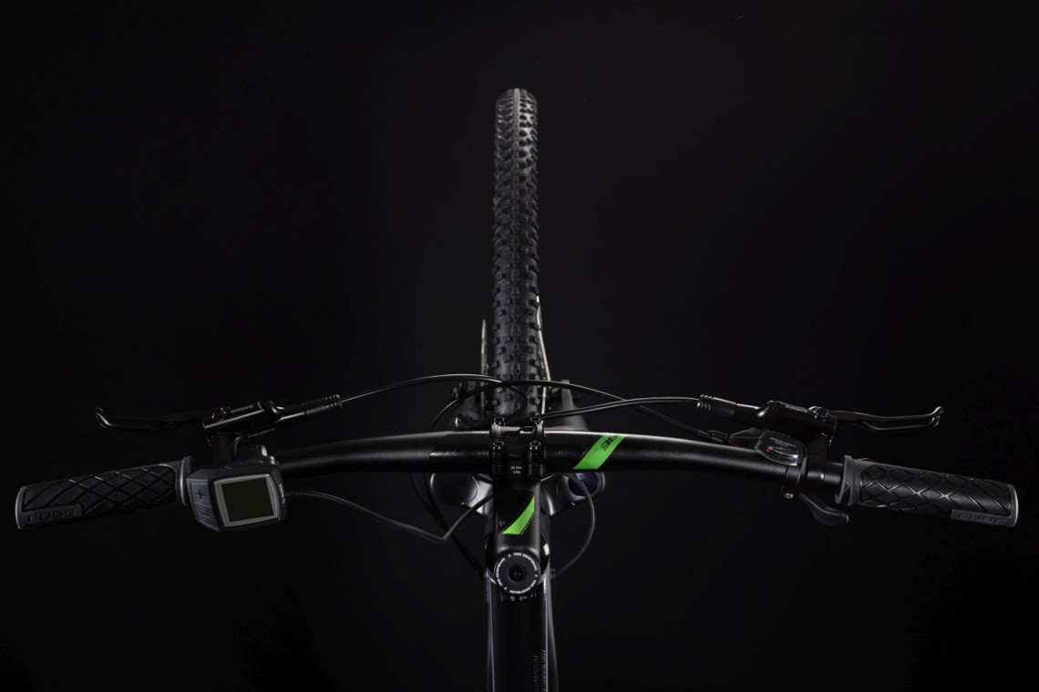 Cube Cross Hybrid Pro 400 - 2019 