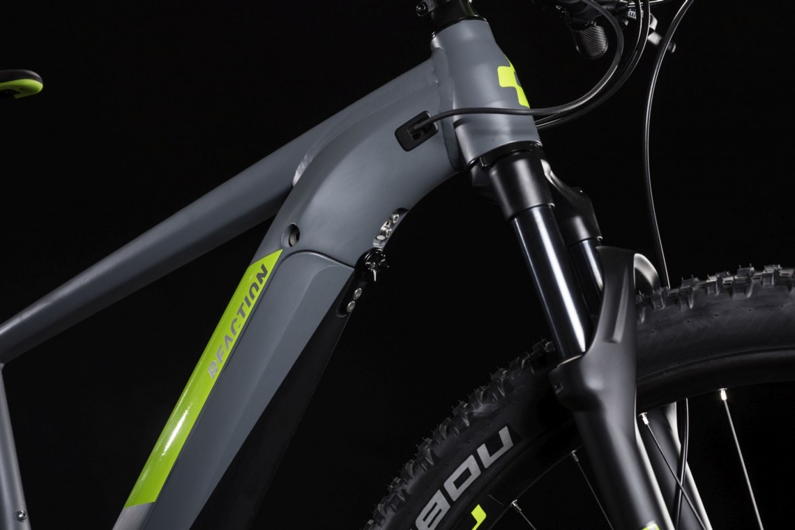 reaction hybrid eagle 500