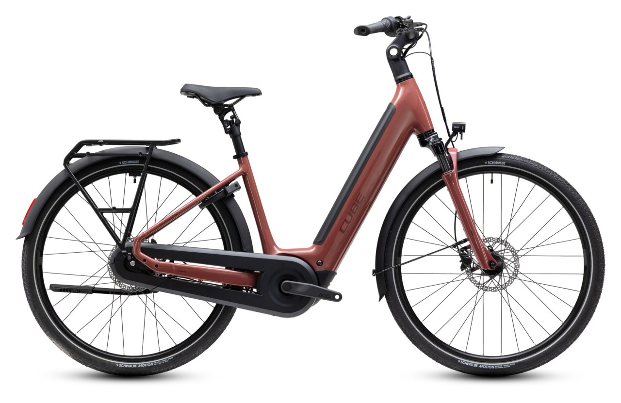 Cube Supreme Comfort Pro 600 Low Step 2027 Electric Hybrid (click to zoom)