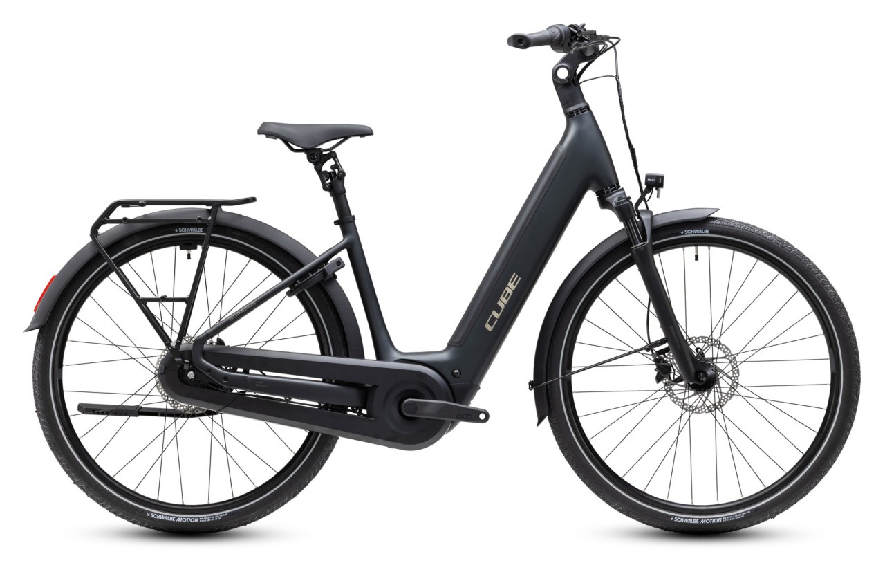 Cube Supreme Comfort Pro 600 Low Step 2027 Electric Hybrid (click to zoom)