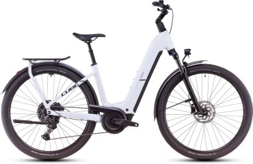 Cube Kathmandu  One low-step 800 2025 Hybrid Hybrid