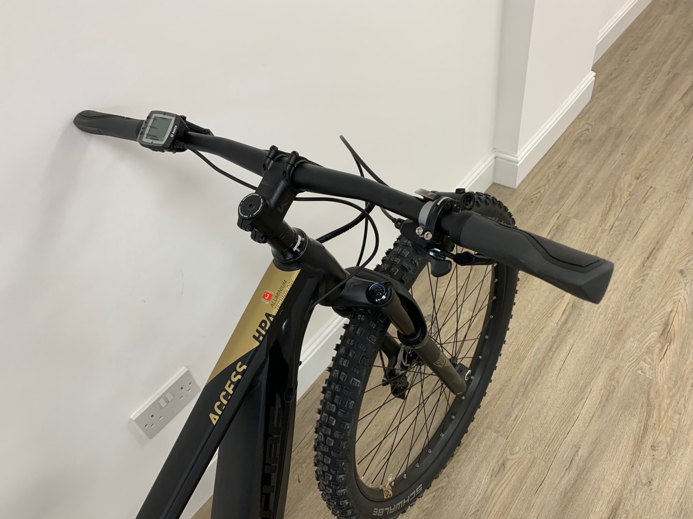 cube acid hybrid one 2018