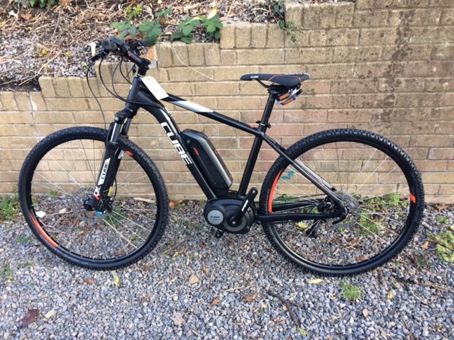 cube cross ebike