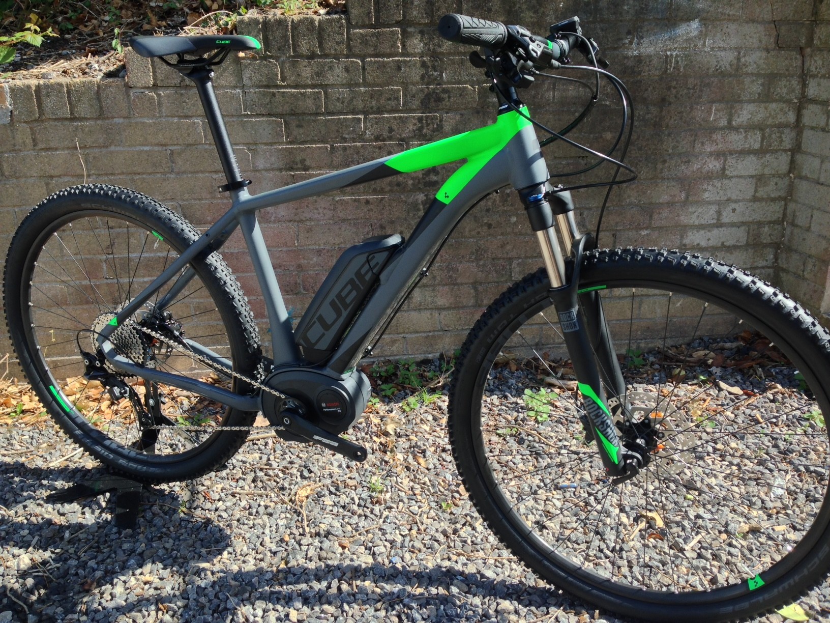 cube reaction hybrid hpa race 29