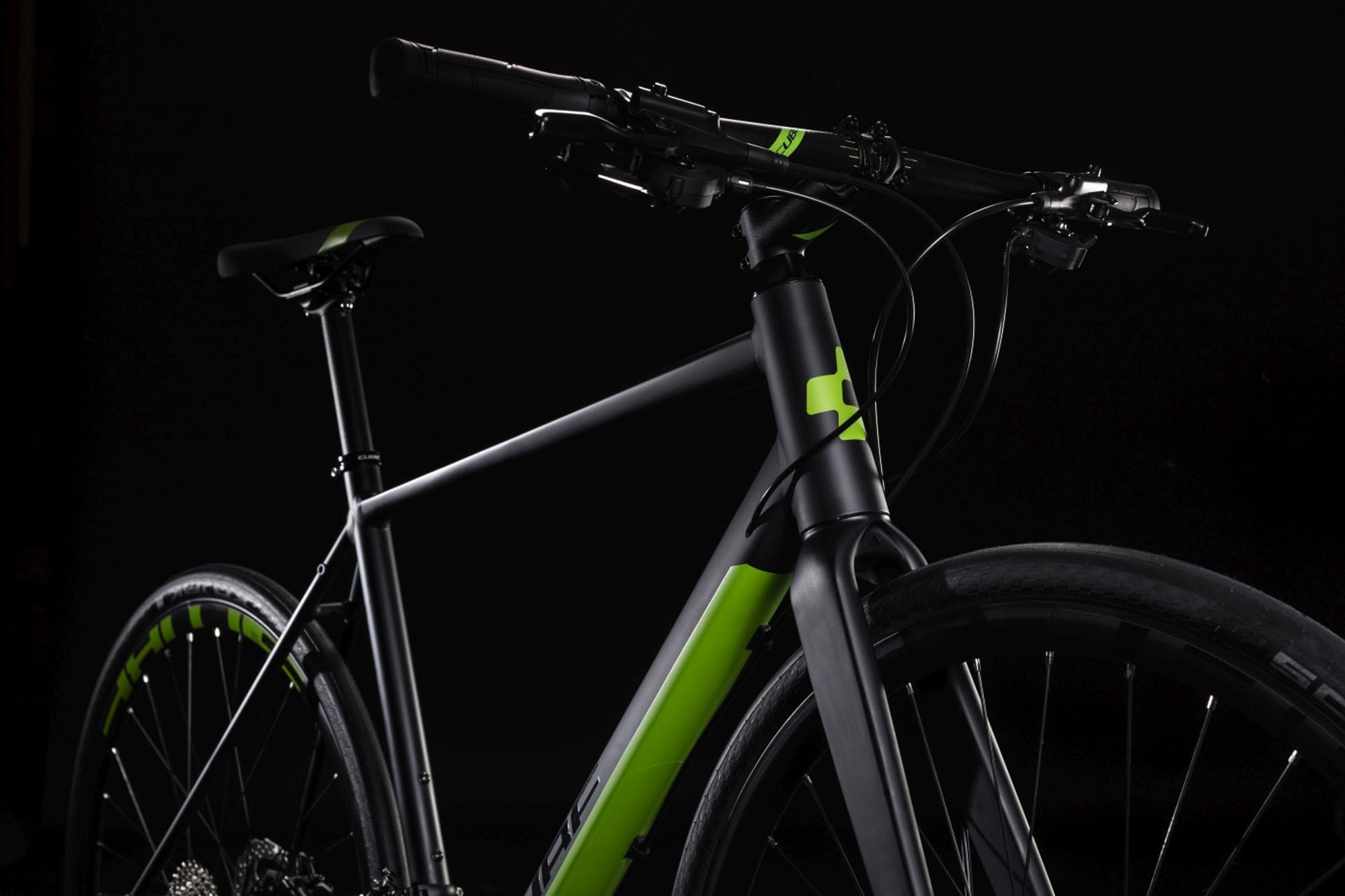 cube sl road race 2019 hybrid bike