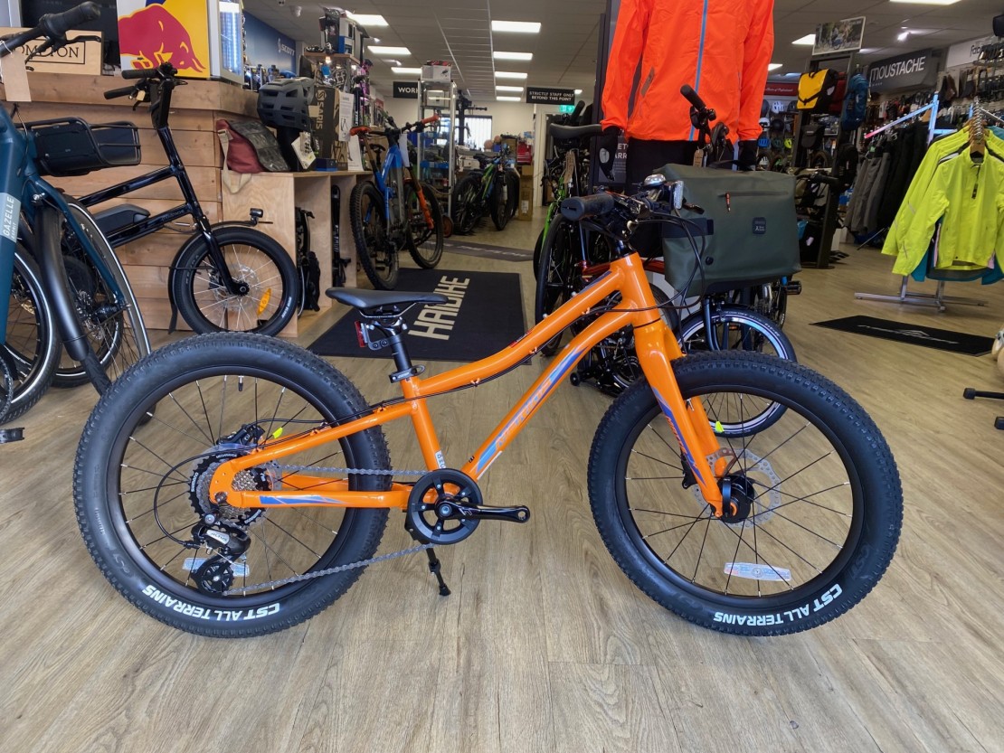 Merida Matts J20 Plus 2023 Mountain Bike (click to zoom)