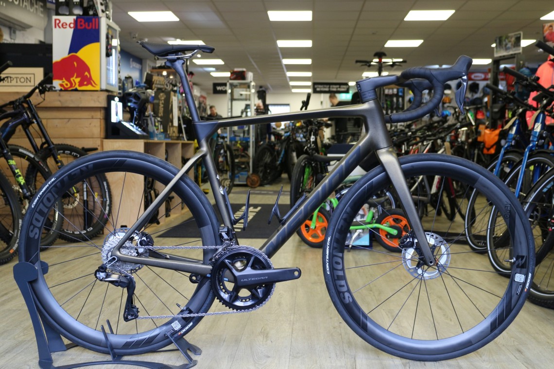 Merida Scultura 9000 2024 Road Bike | Damian Harris Cycles
