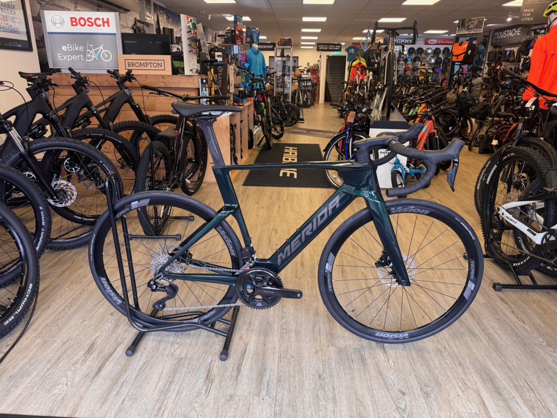 Merida Reacto 5000 2027 Road Bike (click to zoom)