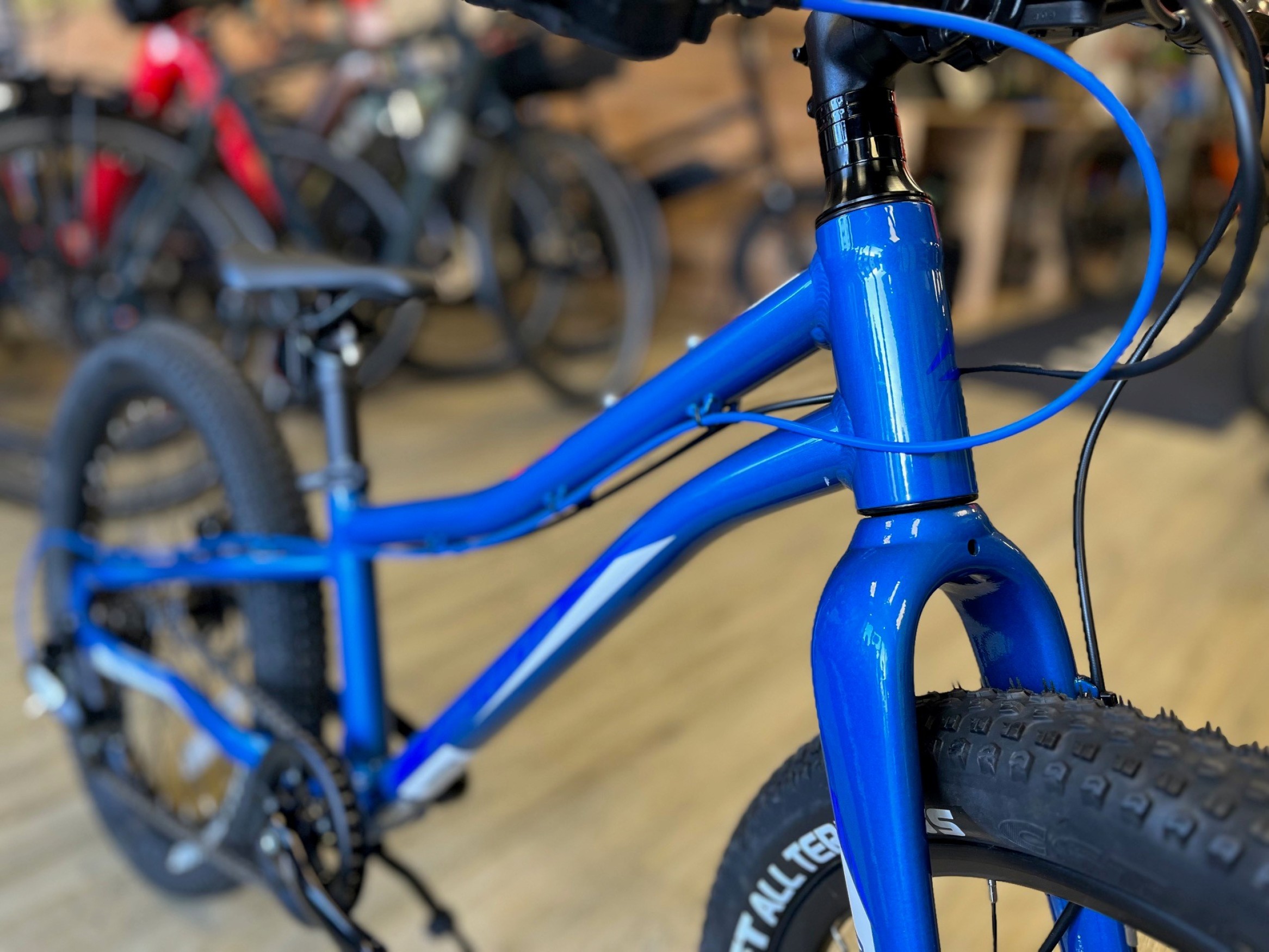 Merida Matts J20 Plus 2023 Mountain Bike | Damian Harris Cycles
