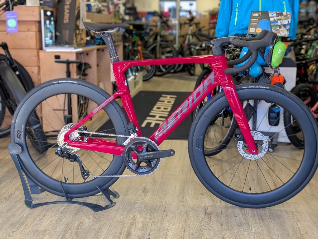 Merida Reacto 6000 2026 Road Bike | Damian Harris Cycles | E-bike