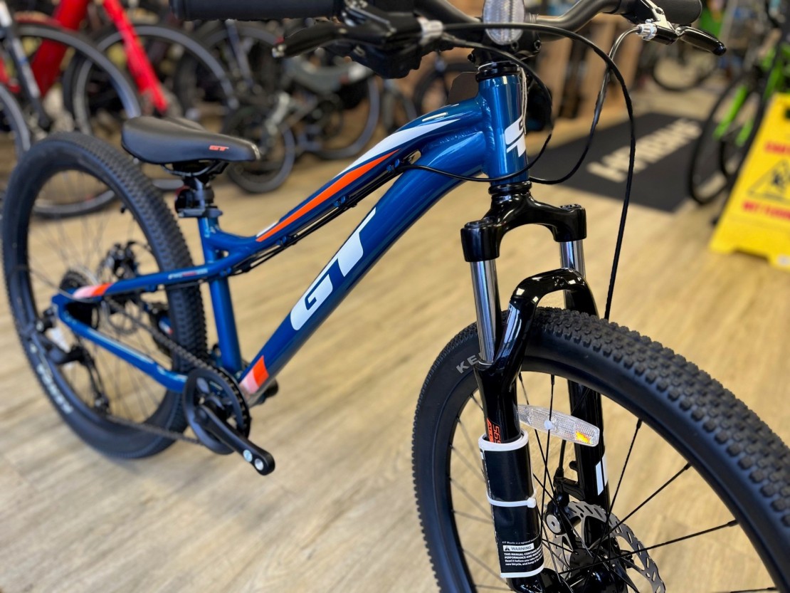 Gt Kids Stomper Pro 24 Bike 24 Inch 2021 Gt Stomper Ace 24 Gt