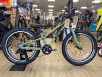 GT Stomper Ace 20-inch 2022 Mountain Bike Mountain Bike