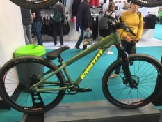Identiti Dr Jekyll R - Dirt Jump Bike 2019 Dirt and Jump Bike Identiti Dr Jekyll R - Dirt Jump Bike 2019 Dirt and Jump Bike Dirt and Jump Bike