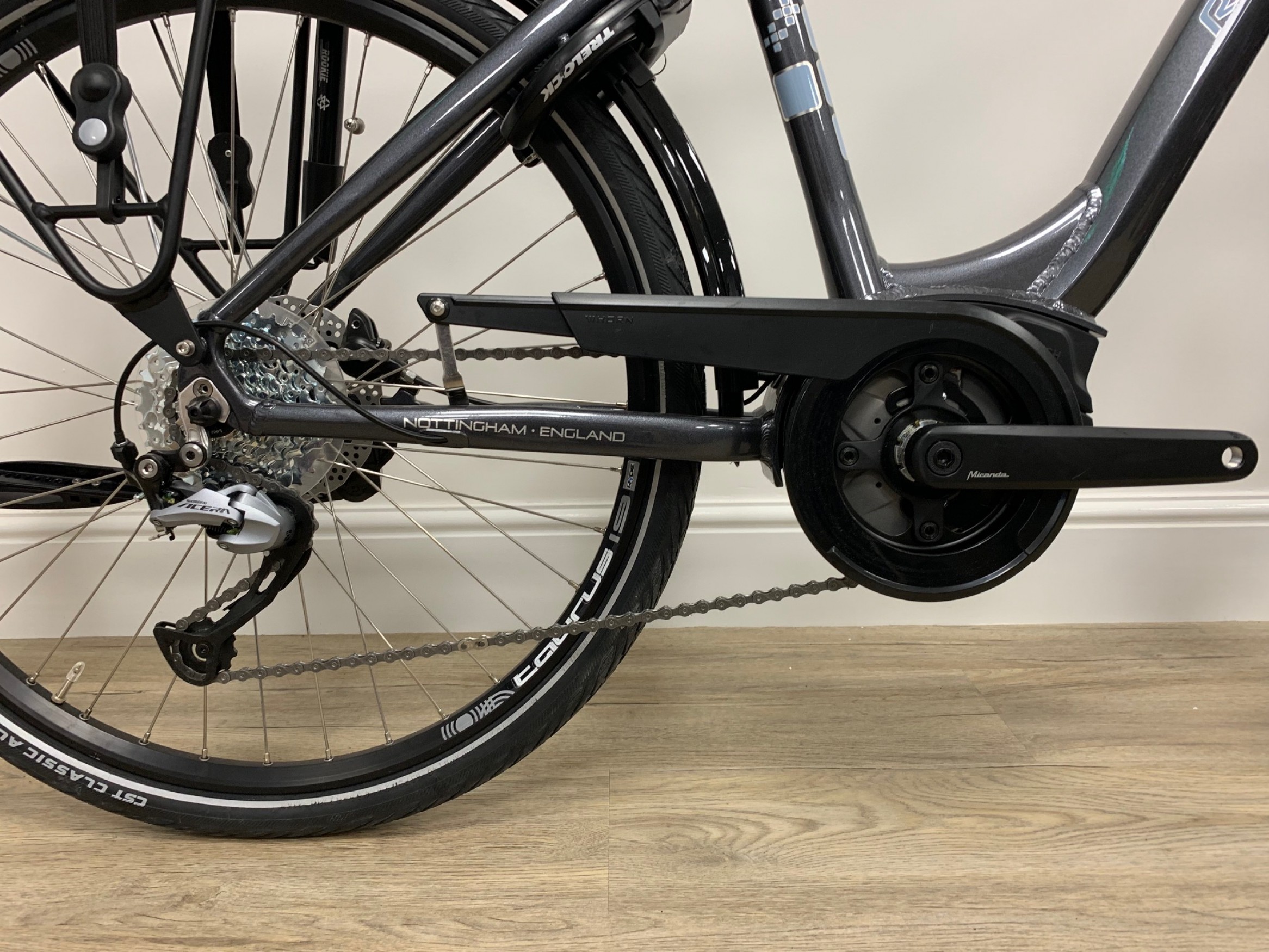 raleigh motus low step 2019