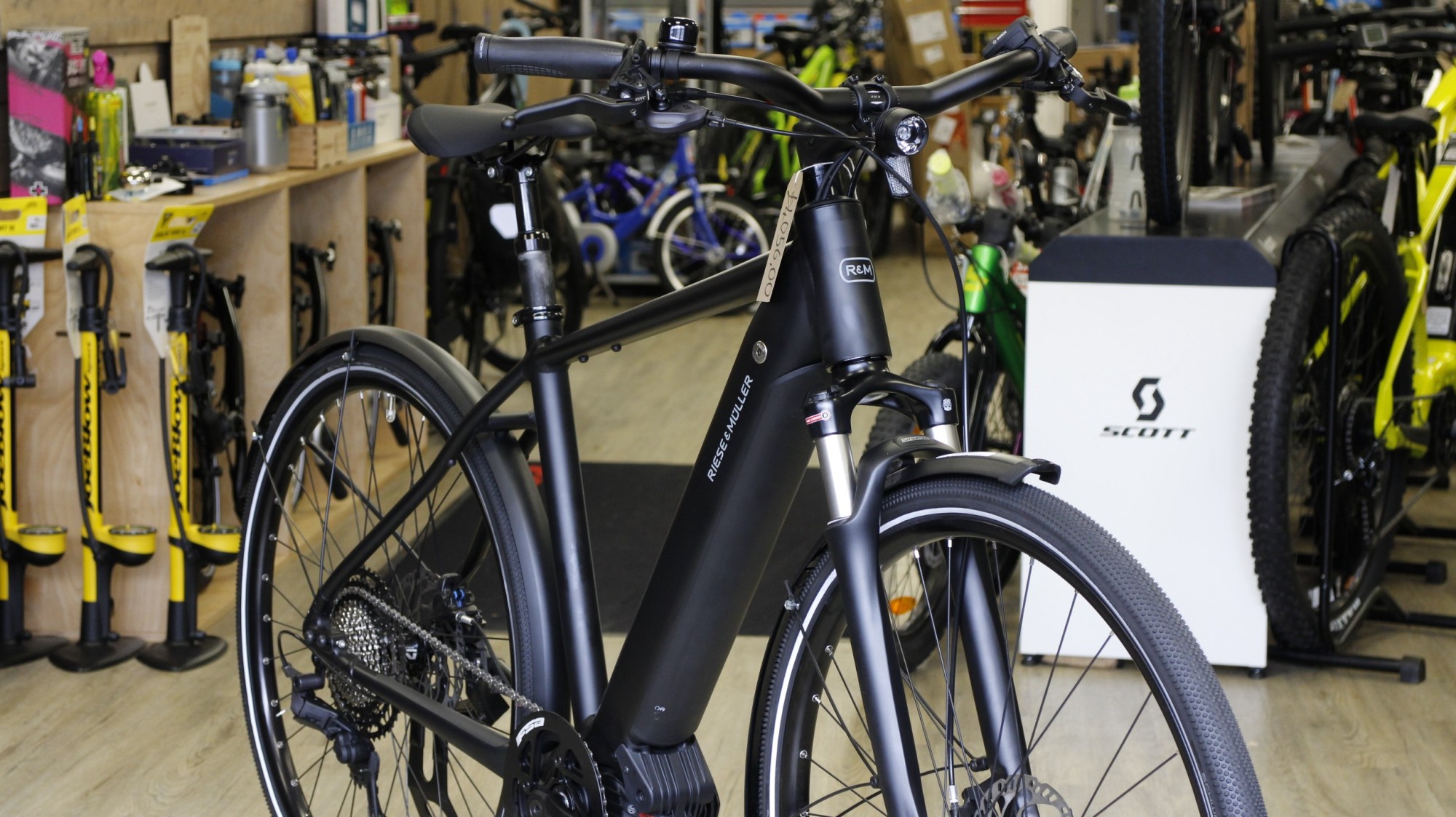 Riese and muller roadster cheap