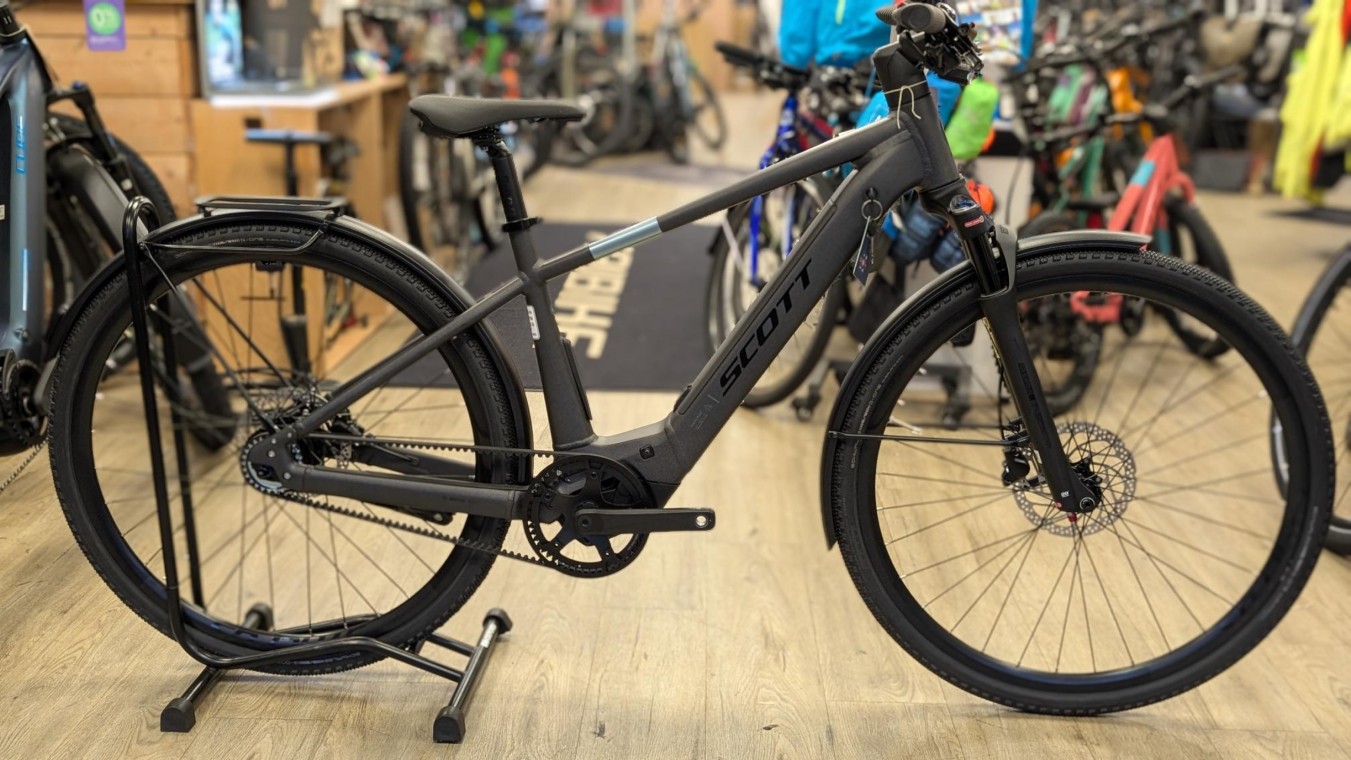 Scott Passage 10 Belt 2025 Electric Hybrid (click to zoom)