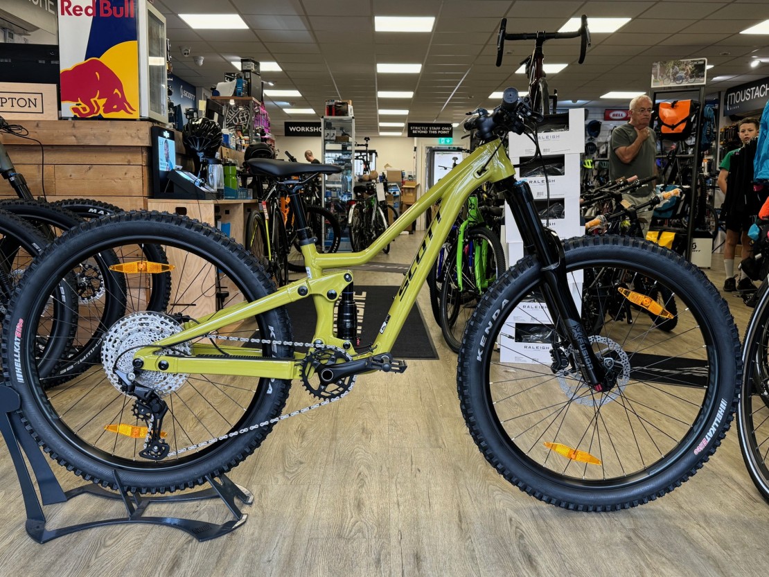 Scott RANSOM 600 2023 Mountain Bike | Damian Harris Cycles | E-bike ...