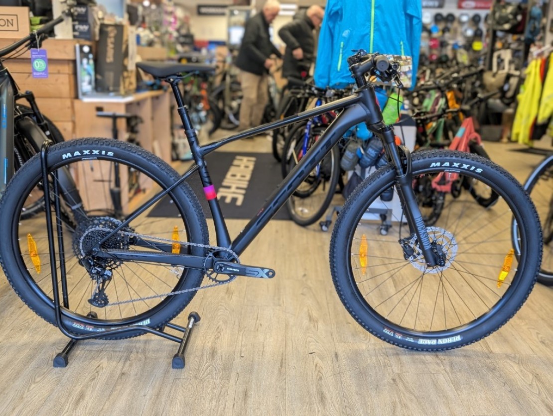 Scott Scale 930 2026 Mountain Bike (click to zoom)