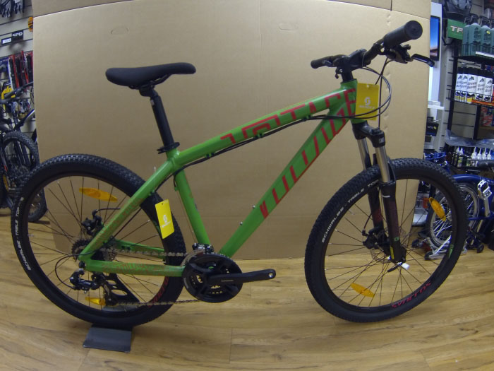 Scott Voltage YZ 30 2014 Dirt and Jump Bike BMX Bike