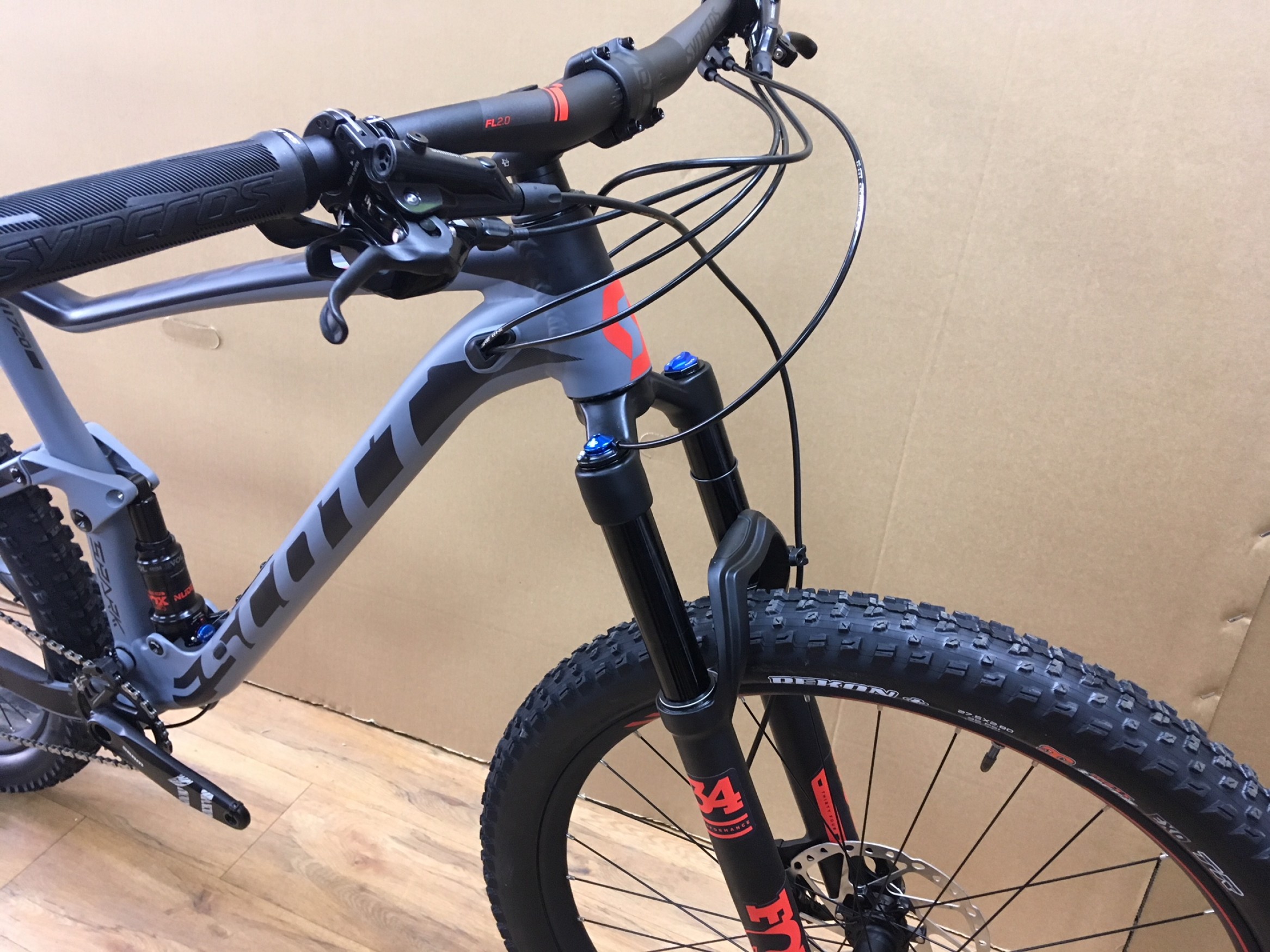 scott 720 2018
