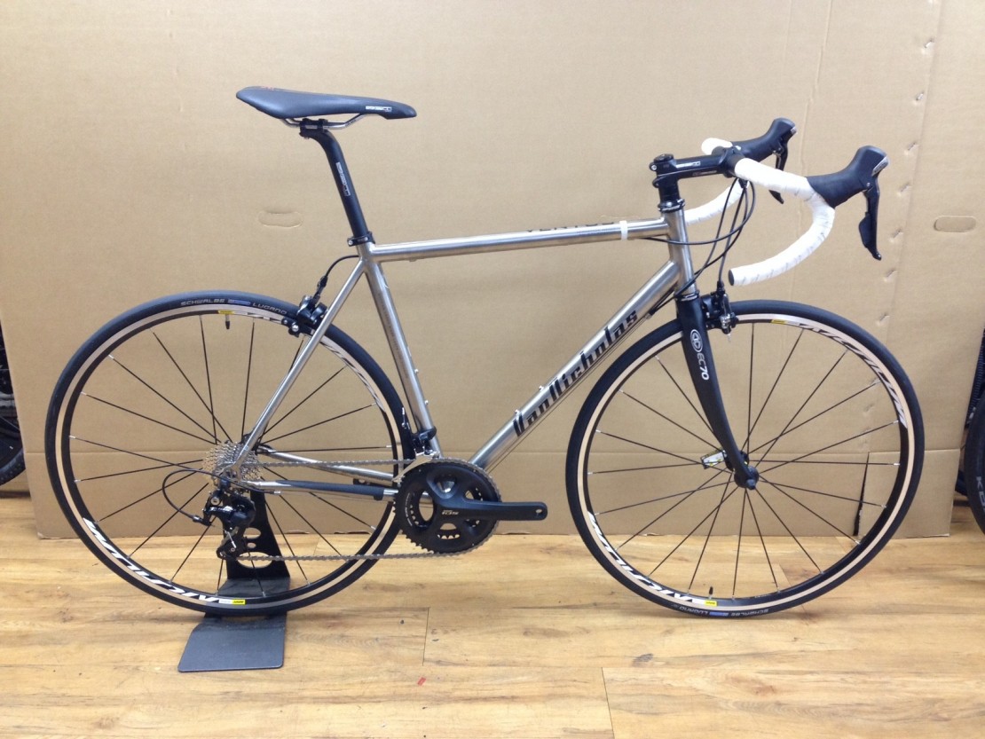 van nicholas ventus weight