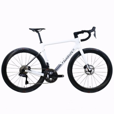 Wilier Garda 105 Di2 12x SWR White-Black Bike 2025 Road Bike Wilier Garda 105 Di2 12x SWR White-Black Bike 2025 Road Bike Road Bike